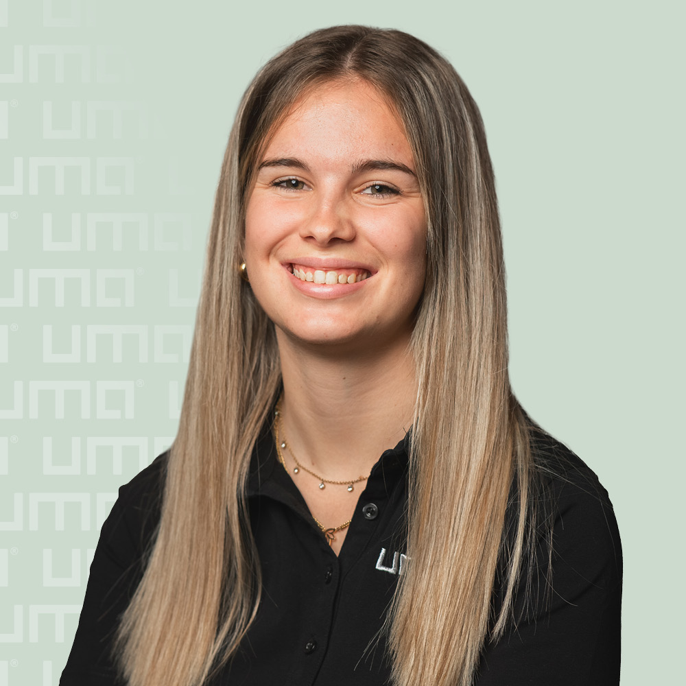 Laura Becherer Laura Becherer